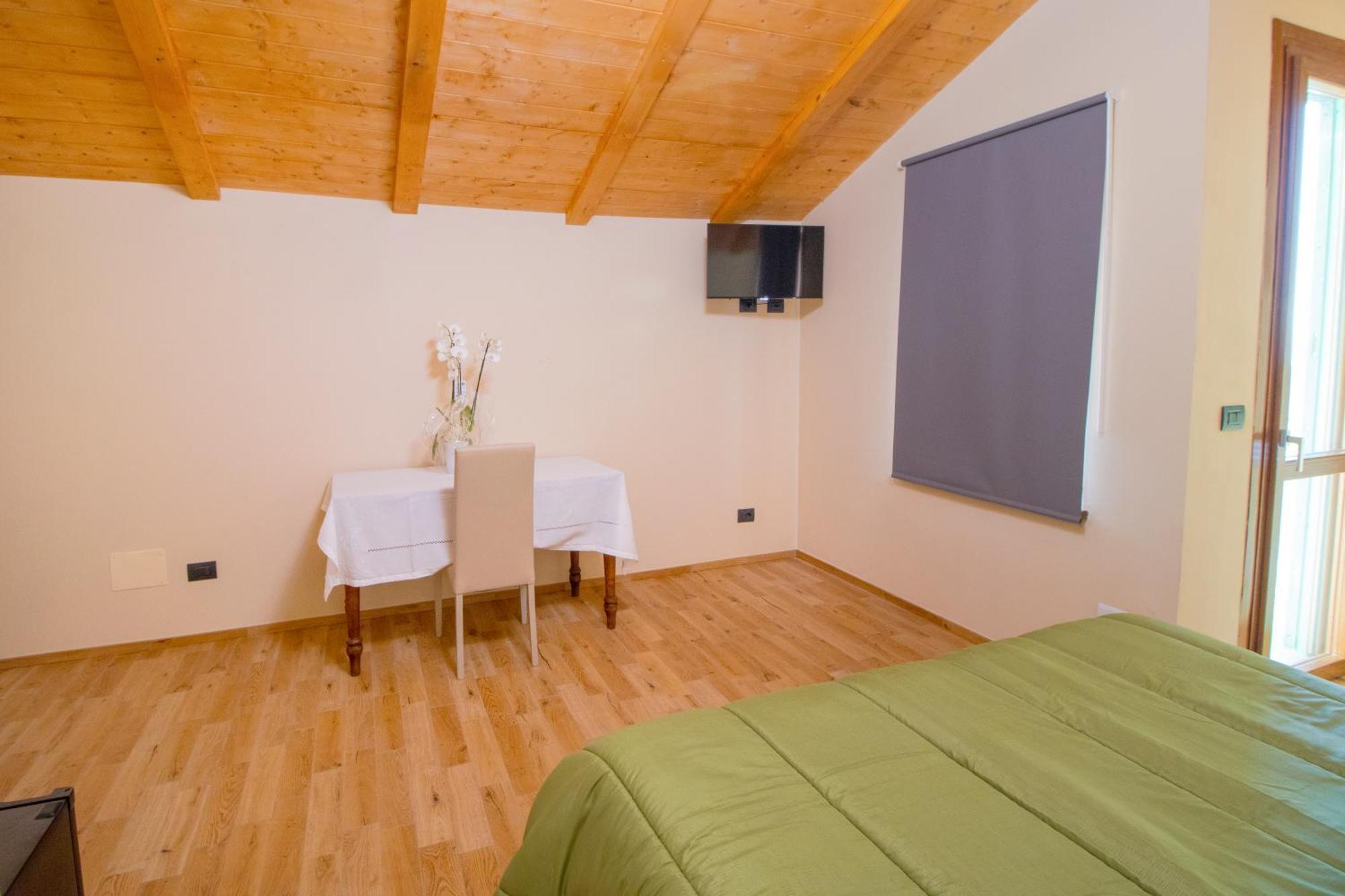 Agriturismo Cascina Reggio Castelnuovo  外观 照片