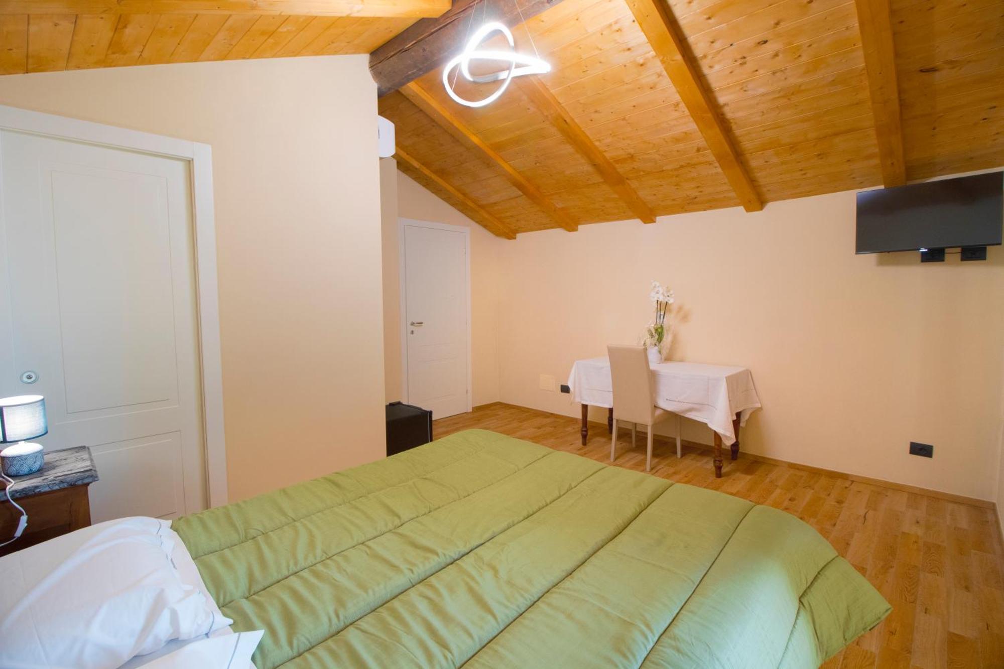 Agriturismo Cascina Reggio Castelnuovo  外观 照片