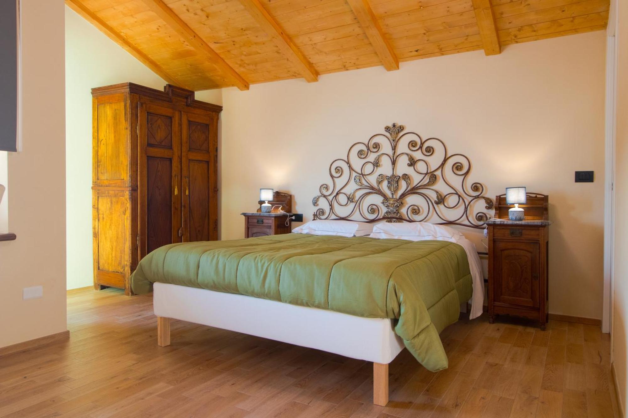 Agriturismo Cascina Reggio Castelnuovo  外观 照片