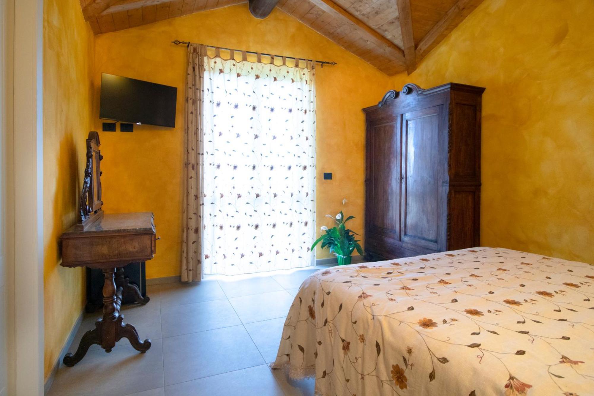 Agriturismo Cascina Reggio Castelnuovo  外观 照片
